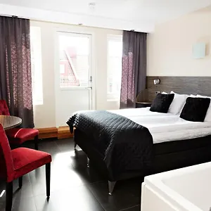 *** Hotel Sure By Western Arena Schweden